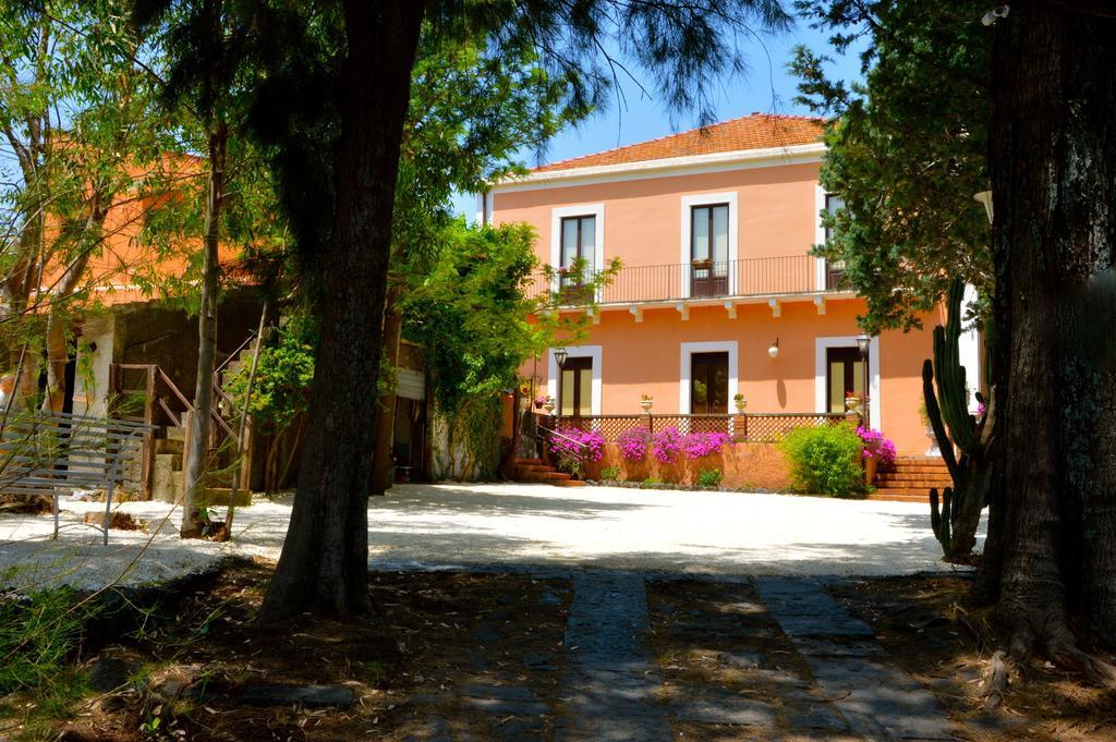 Villa Bonaccorso - Antica E Maestosa Villa Con Piscina Ai Piedi Dell'Etna 비아그란데 외부 사진